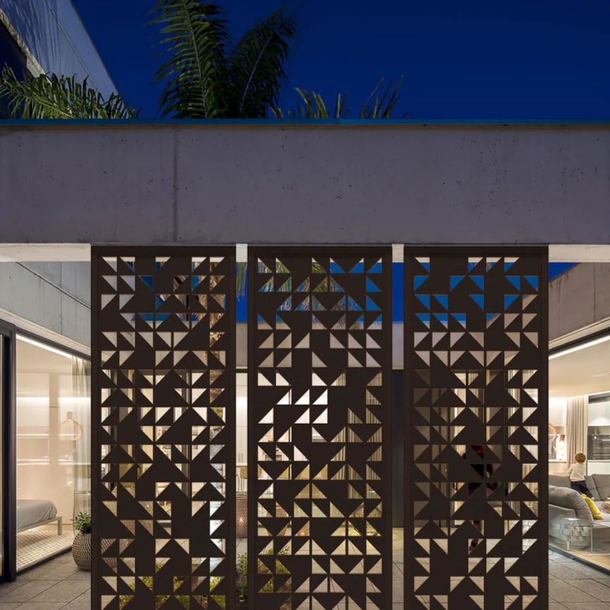 Painéis arquitetônicos usados como brises