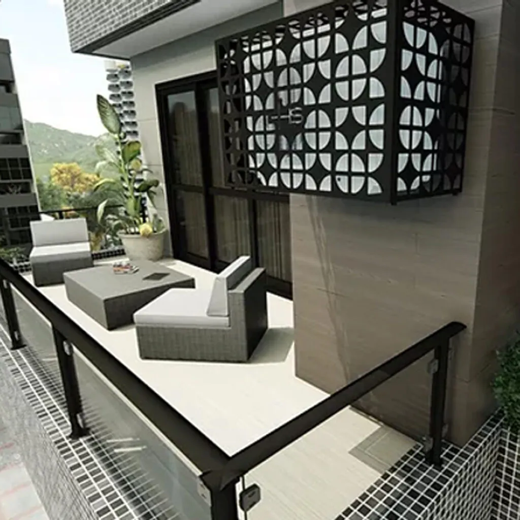 Aparelho de ar condicionado ocultado por painel decorativo