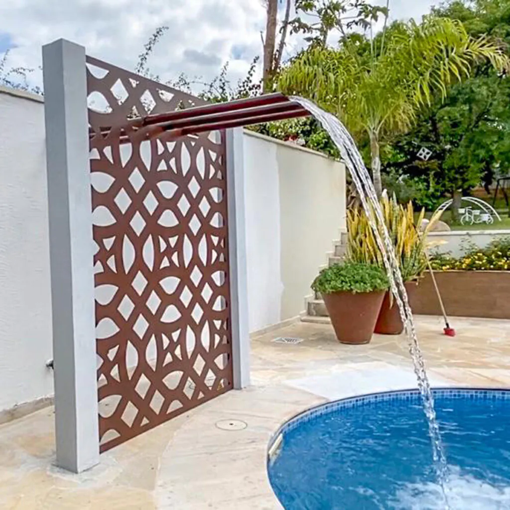 Painel decorativo para área de piscina